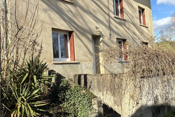 Maison 7 pièces 200 m² · à Courpière · 200 m² · 472 000 €